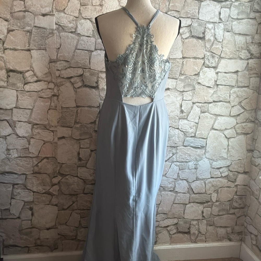 Elegant Blue Evening Gown